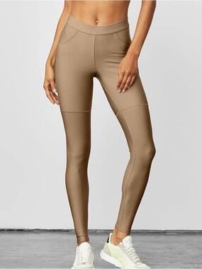 ALO Yoga High-Waist Leggings in Taupe